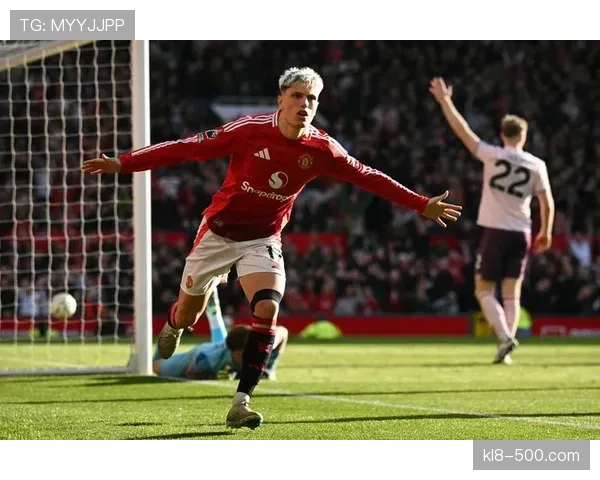 布伦特福德主场逆转西汉姆联,英超保级战提前打响 布伦特福德主场逆转西汉姆联,英超保级战提前打响